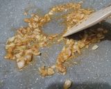 Foto langkah ke 1 dari resep Bubur Goreng Udang.