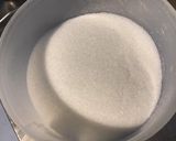 Une image de l'étape 1 de Crèmes café aux épices de Noël.