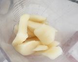 Foto del paso 1 de la receta Smoothie de ciruelas y pera fresquito para combatir el calor 🏖☀️