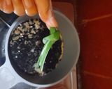 Foto langkah ke 6 dari resep Lupis Kuah Kinca Karamel.