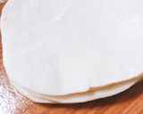 Hình bước làm 4 của món Vỏ cuốn nem/chả giò (bột mì)