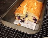 A picture of step 5 of Cream Cheese Blueberries Cake.