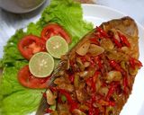Foto langkah ke 4 dari resep Gurame Goreng Sambal Bawang.