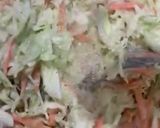 A picture of step 3 of Coleslaw with raisins.
