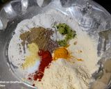 नॉर्थ इंडियन स्टाईल मेथी पराठा रेसिपी चरण 2 फोटो