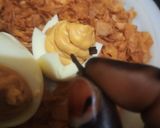 A picture of step 5 of Hard boiled egg chicks.