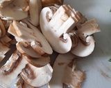Foto del paso 6 de la receta: Ñoquis caseros con bechamel y setas al aceite de trufa