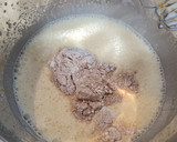 Foto del paso 3 de la receta: Bizcocho de ColaCao con nata y ganache de chocolate