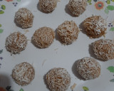 Foto del paso 3 de la receta: Trufas de coco 🥥