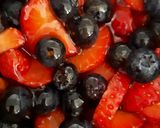 Foto del paso 1 de la receta: Tostadas Francesas de Fresas y Arándanos🍓🍇