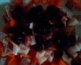 Foto del paso 2 de la receta: Bondiola rellena con pasas uva zanahoria bacon con sals queso