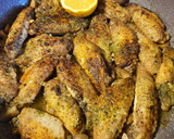 Foto del paso 3 de la receta: Alitas al ajillo de Luisa