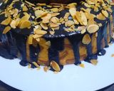 Foto langkah ke 6 dari resep Marmer Cake Nangka siram Saus Coklat.