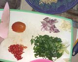 Foto langkah ke 3 dari resep Tumis Tauge Wortel.