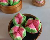 Foto langkah ke 7 dari resep Bolu kukus mekar.