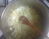 Vadas csirke (sertés, marha) zsemlegombóccal recept fázis 2 fotója