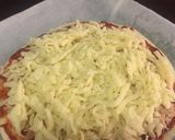 A picture of step 3 of Tuna & Tomato Pizza.