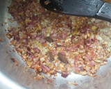 A picture of step 2 of Minced Meat n Egg#Theme Challenge.