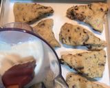 Foto langkah ke 8 dari resep Choco Berry Scones.