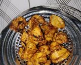 Foto langkah ke 2 dari resep Ayam Goreng Saus Madu.