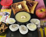 A picture of step 12 of English Breakfast Platter.