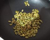 Masala pumpkin seeds ரெசிபி ஸ்டேப் 1 புகைப்படம்