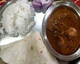 झणझणीत गावरान चिकन (Gavran Chicken Recipe In Marathi) रेसिपी स्टेप 4 फोटो