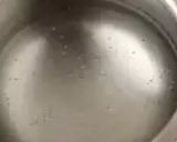 A picture of step 2 of Suji (Rava) halwa.
