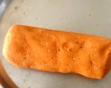 A picture of step 3 of Bhajani chakli.