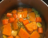 Foto del paso 1 de la receta: Papilla para bebé de guisantes, calabaza y zanahoria