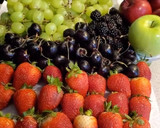 Foto del paso 5 de la receta: Gelatina Canasta con frutas🌺