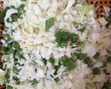 A picture of step 1 of Beans and cabbage curry.