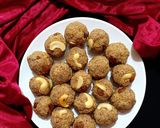 A picture of step 6 of Coconut rawa laddoo.