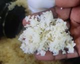 A picture of step 4 of Mini podi idli.