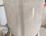 A picture of step 2 of Oreo & Caramel Shake 😋😋.