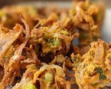 A picture of step 5 of Kadhi Pakoda / kadhi Pakora / Onion Pakoda.