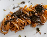 Foto del paso 7 de la receta: Tagliatelle en salsa de trufa de verano con setas de ostra