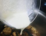 A picture of step 2 of Chicken Pulao.