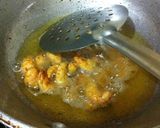 A picture of step 2 of Besan coated mazedar masala kaju.