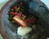 Foto langkah ke 3 dari resep Jengkol geprek sambal terasi.