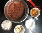 A picture of step 2 of Haalim laddoos (Garden cress seed laddoos).