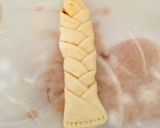 A picture of step 36 of Chicken bread.