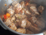 Caldereta de costillas con patatas