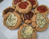 Foto del paso 4 de la receta: Galletitas Pepas de Avena y Harina Integral con Roquefort, Membrillo y Dulce de Leche