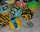 Foto langkah ke 3 dari resep Bolu kukus karakter.