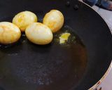A picture of step 1 of Egg Curry.