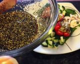 Foto del paso 4 de la receta: Mini Pimentón "relleno" sobre cama de espinaca y vegetales🥗