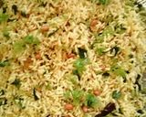A picture of step 3 of Murmura upma.
