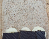 Foto del paso 2 de la receta: Rollitos rellenos de plátano 🍌y chocolate🍫