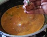 ராஜமா உருண்டை குழம்பு ரெசிபி ஸ்டேப் 7 புகைப்படம்